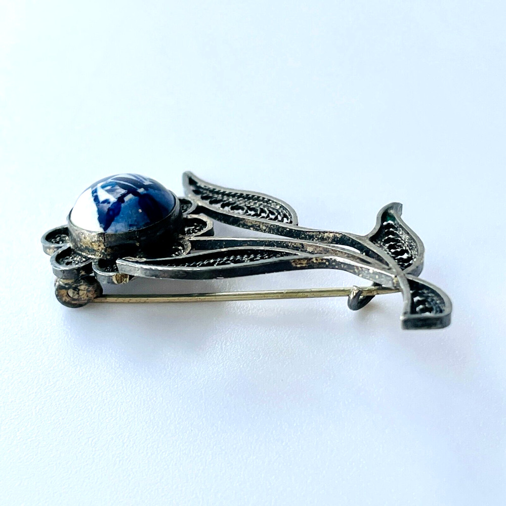 Vtg Blue White Delft Windmill Filigree Flower Brooch Dainty Pin C Clasp Signed - Picture 5 of 12